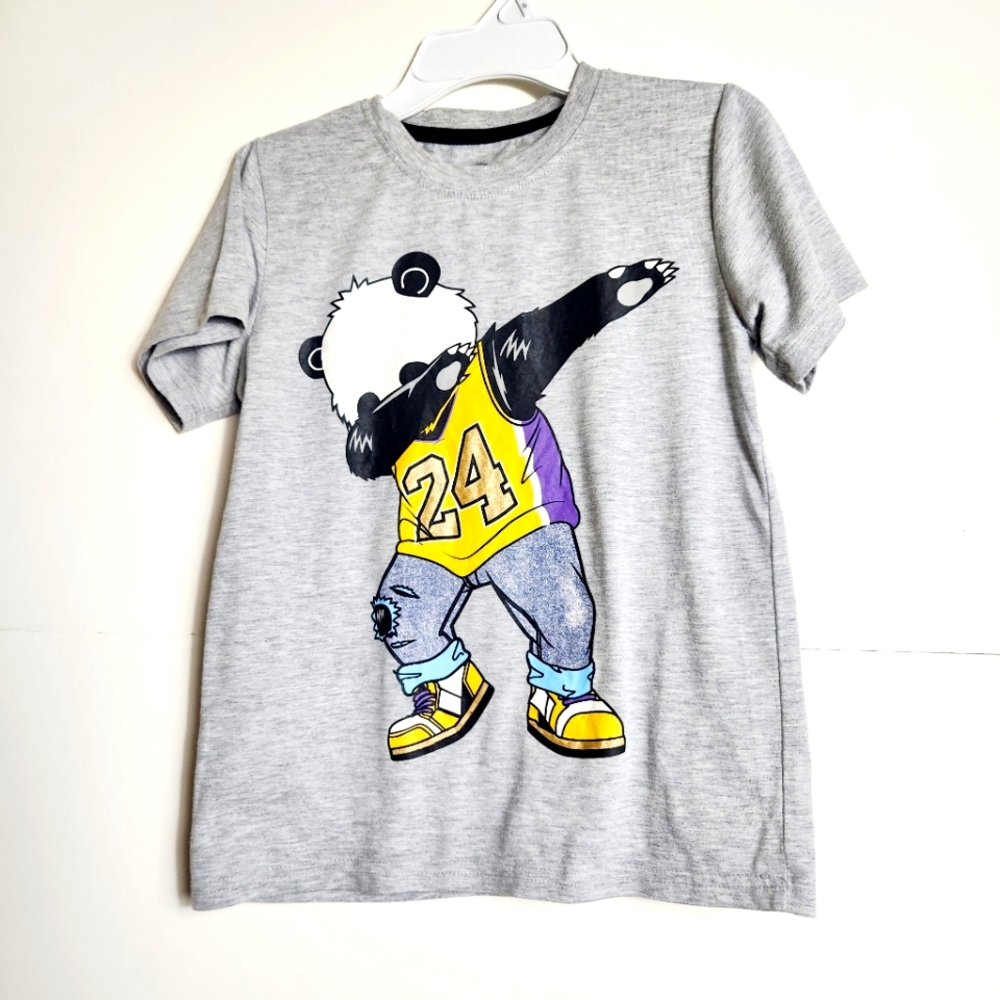 💚S10PE Gray and Yellow Boys Short Sleeve Tee with Panda Graphic Size: 8/10